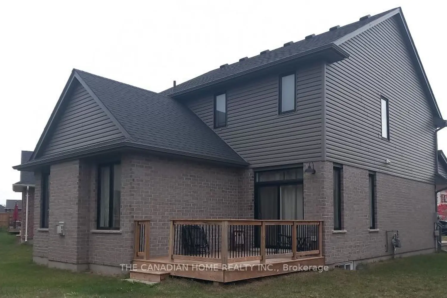 51 Keba Crescent photo 4