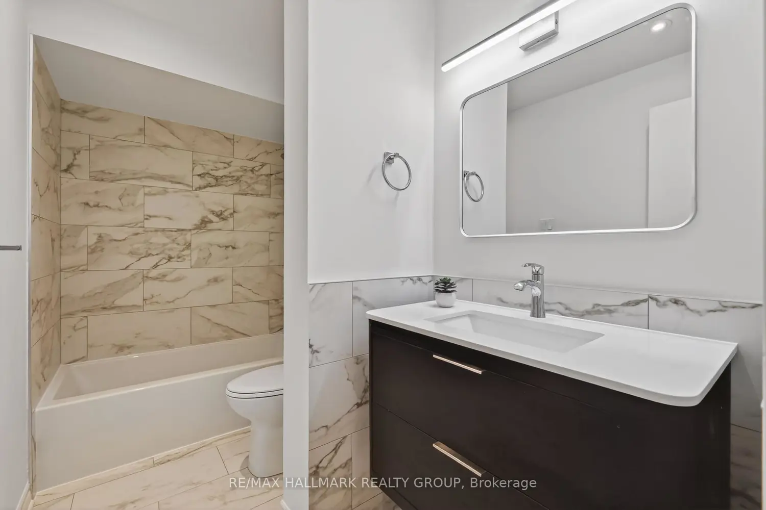 1458 Lassiter Terrace photo 5