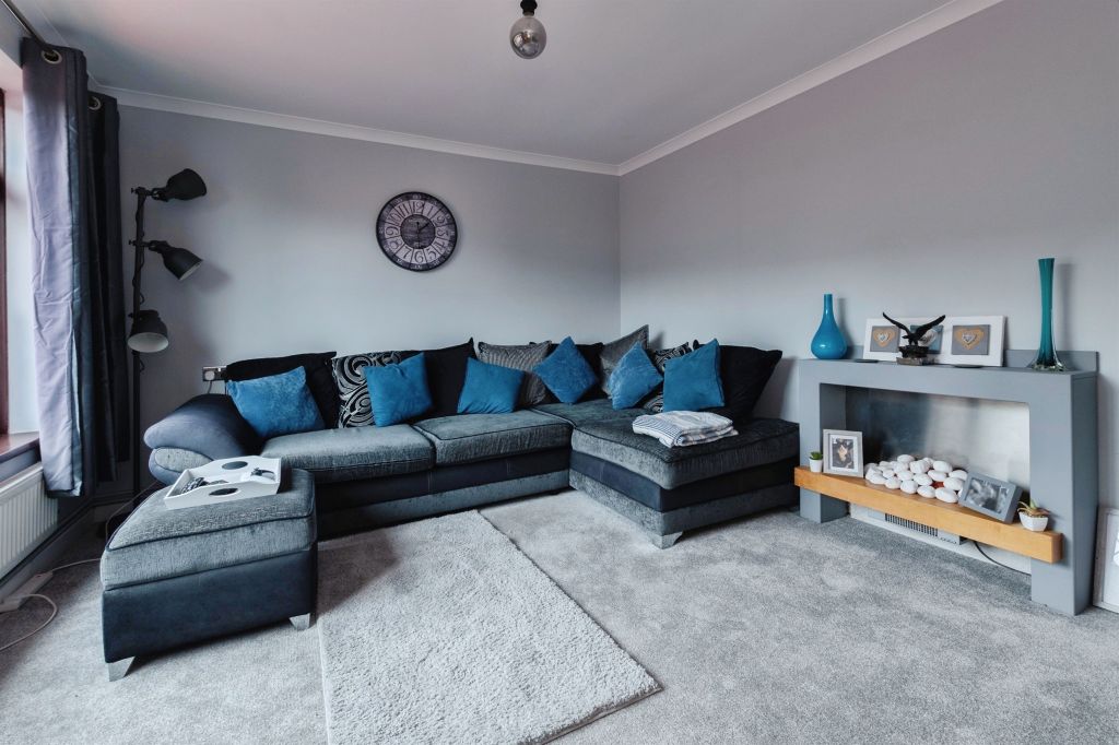 Additional image 9 of 5 bed semi-detached house for salePennys Crescent, Fordingbridge SP6