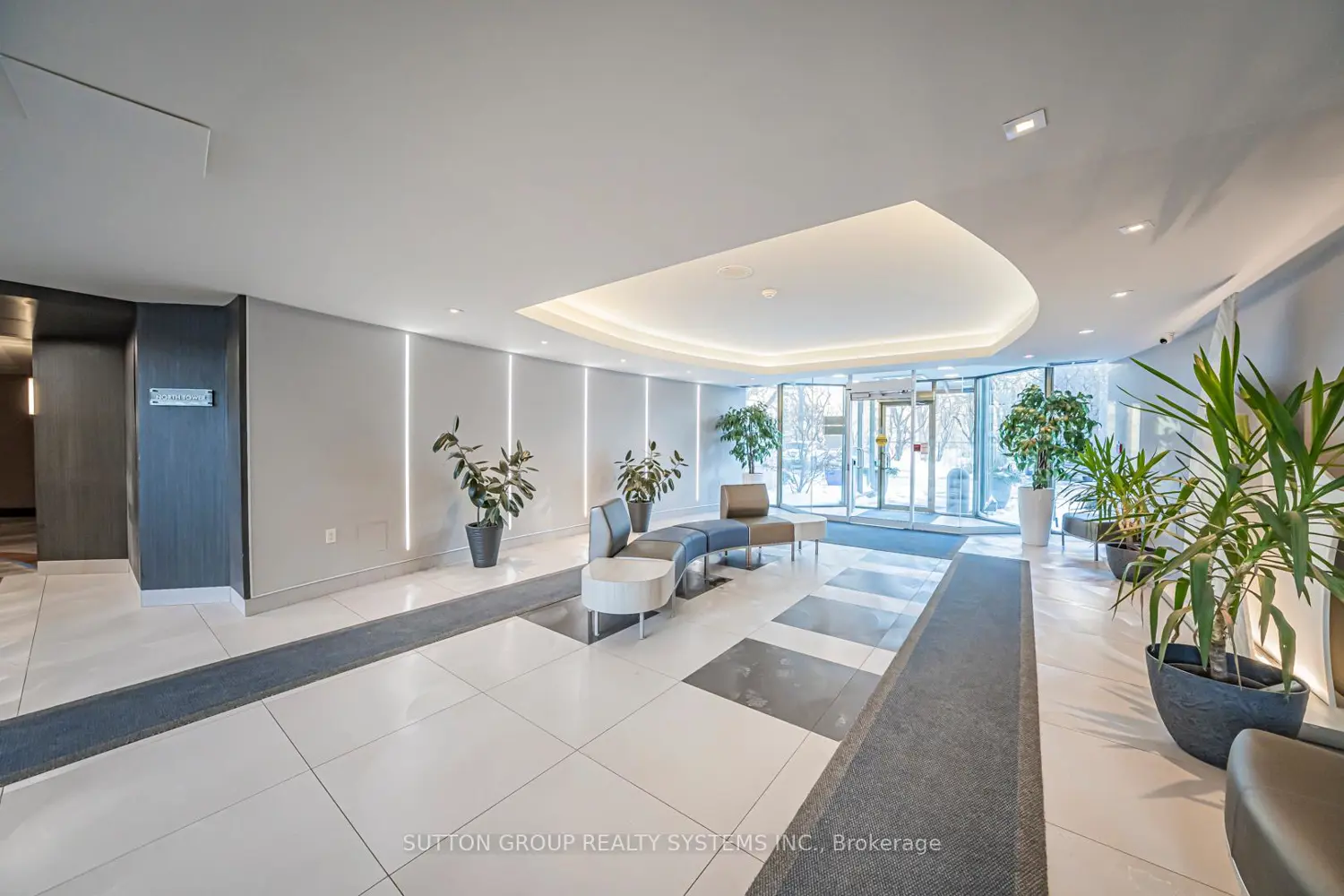 2261 Lakeshore Boulevard 1201