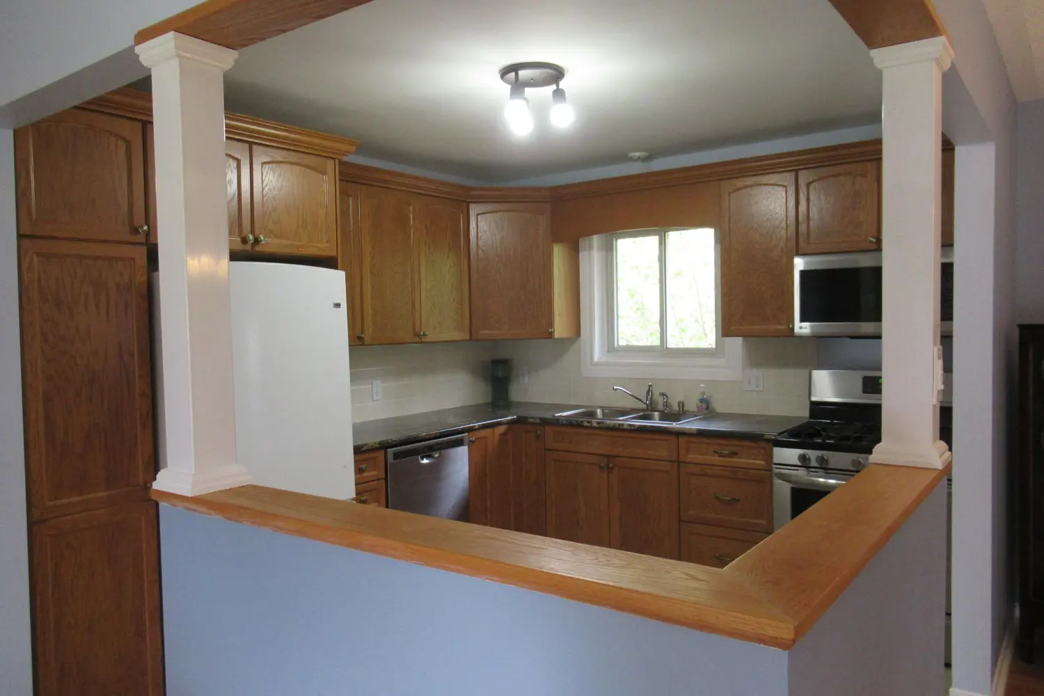 4571 Bath Road photo 3