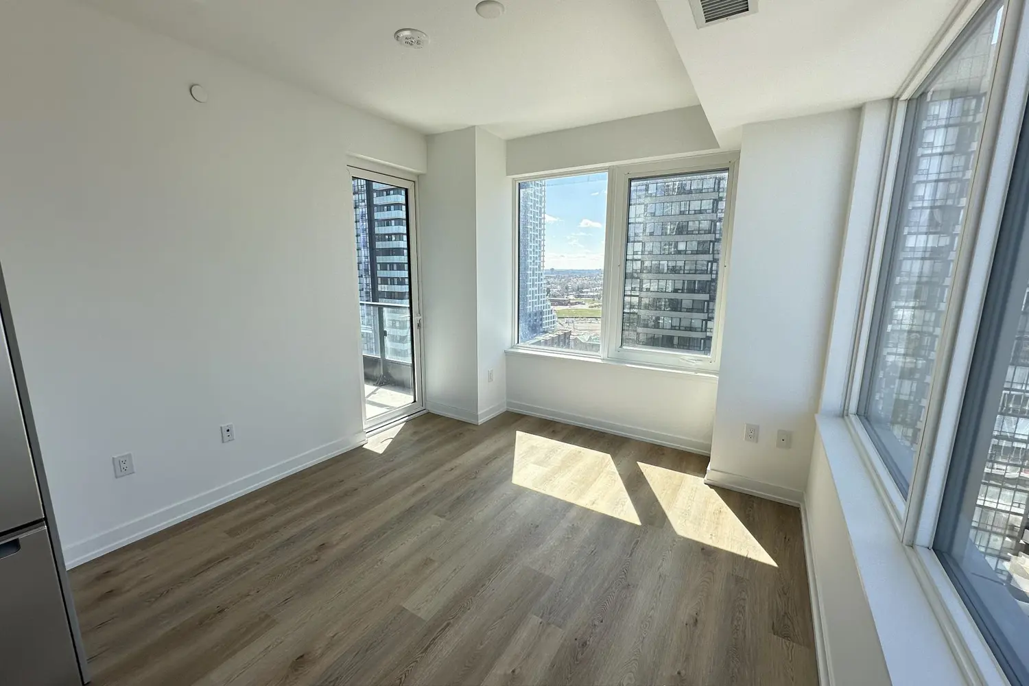 395 Square One Drive 1310 photo 5