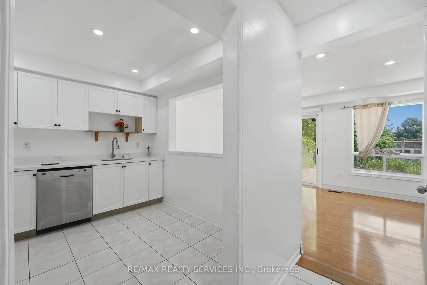 Additional image 7 of 39 Caruso Drive