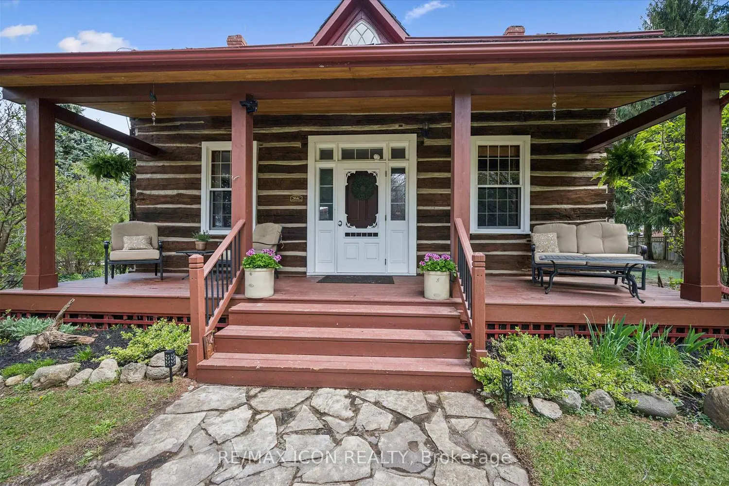 630 Robert Ferrie Drive photo 2