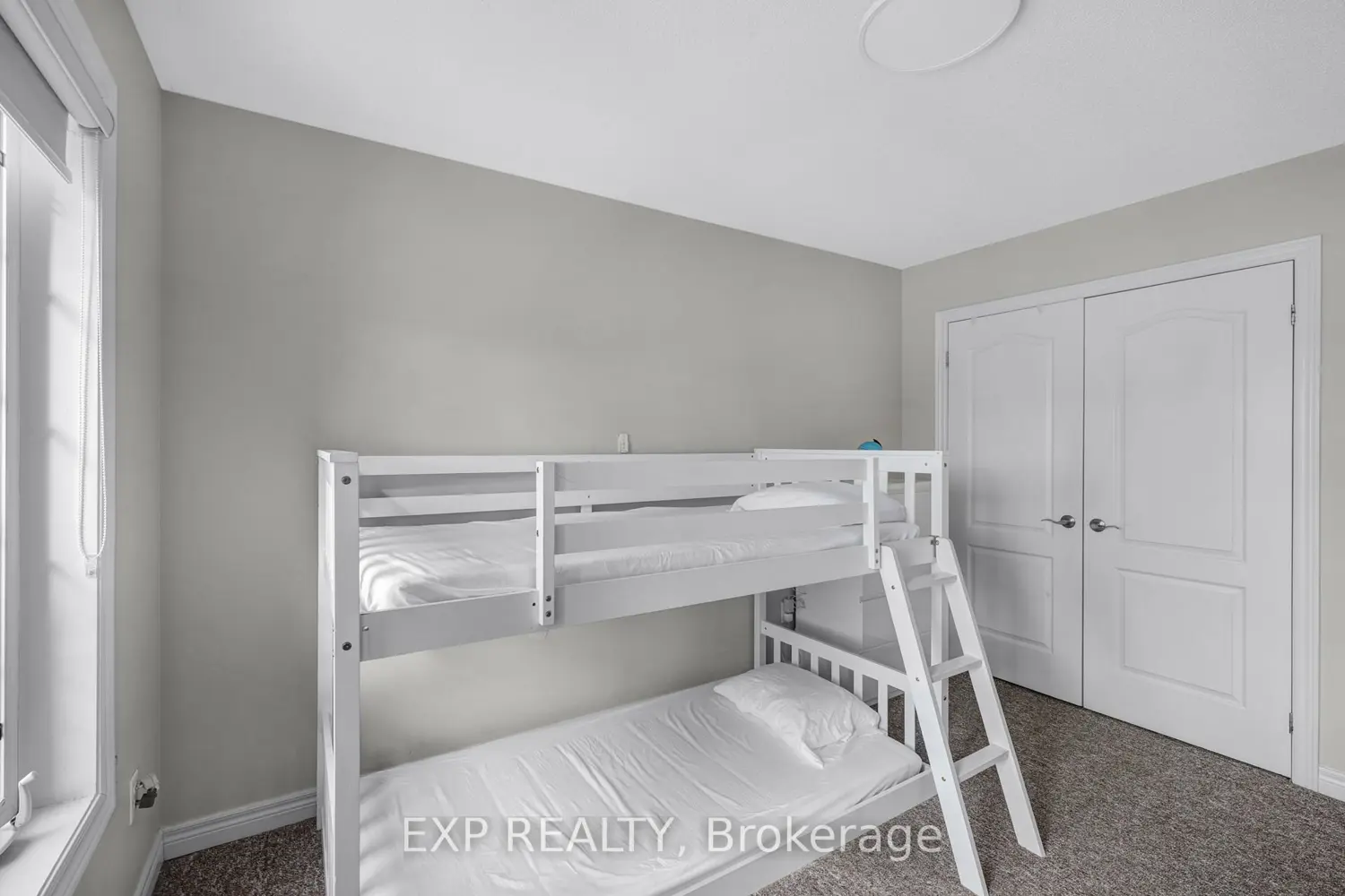 Additional image 10 of 565 Foxcroft Boulevard