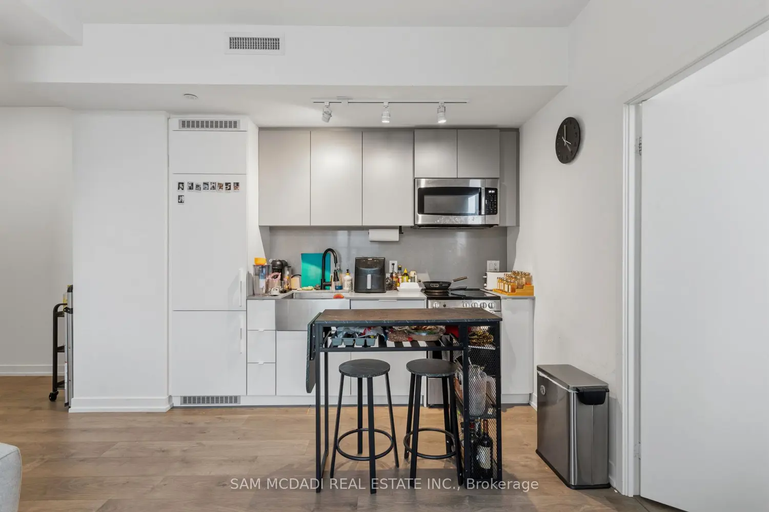 Additional image 6 of 270 Dufferin Street Ph01