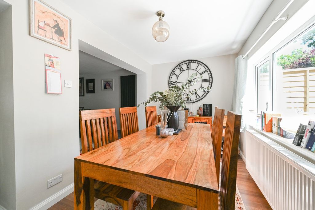Additional image 8 of 3 bed semi-detached house for saleOaklands Close, Fordingbridge SP6