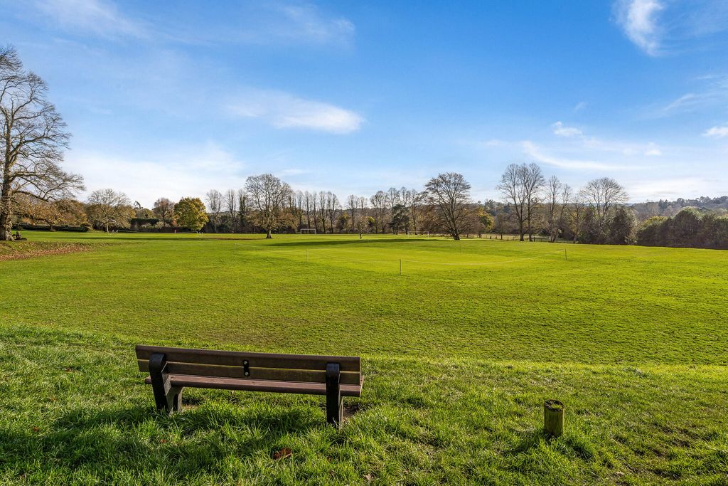 Additional image 26 of 6 bed detached house for saleArkell Lane, Frensham, Farnham GU10