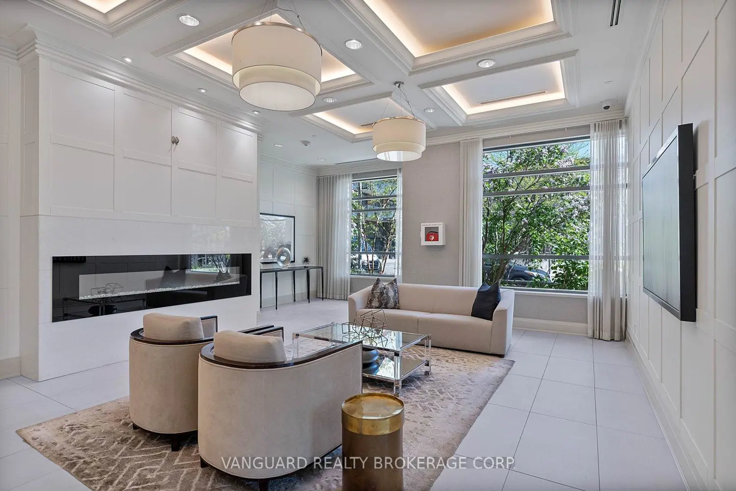 25 Fontenay Court 1404