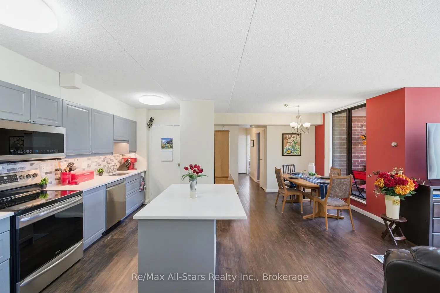 Additional image 5 of 1540 Pickering Parkway 301