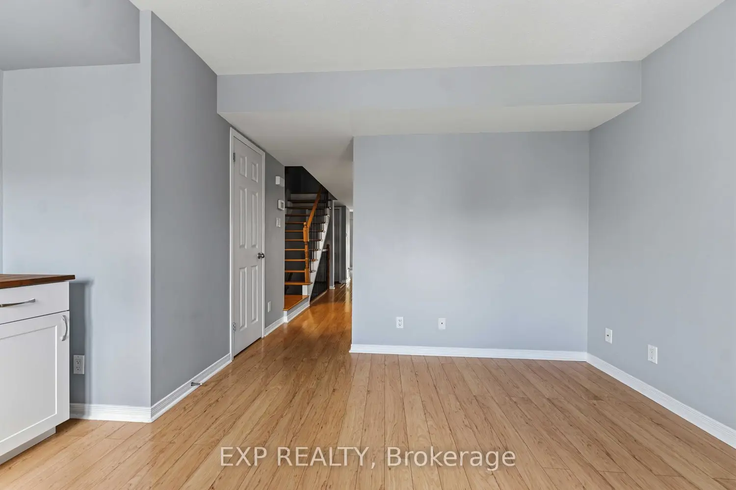 Additional image 12 of 81 Strathaven Private