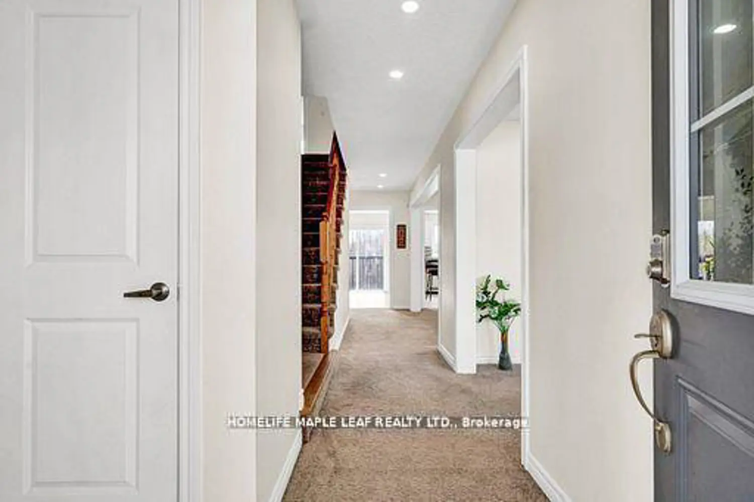 Additional image 3 of 301 Moody Street