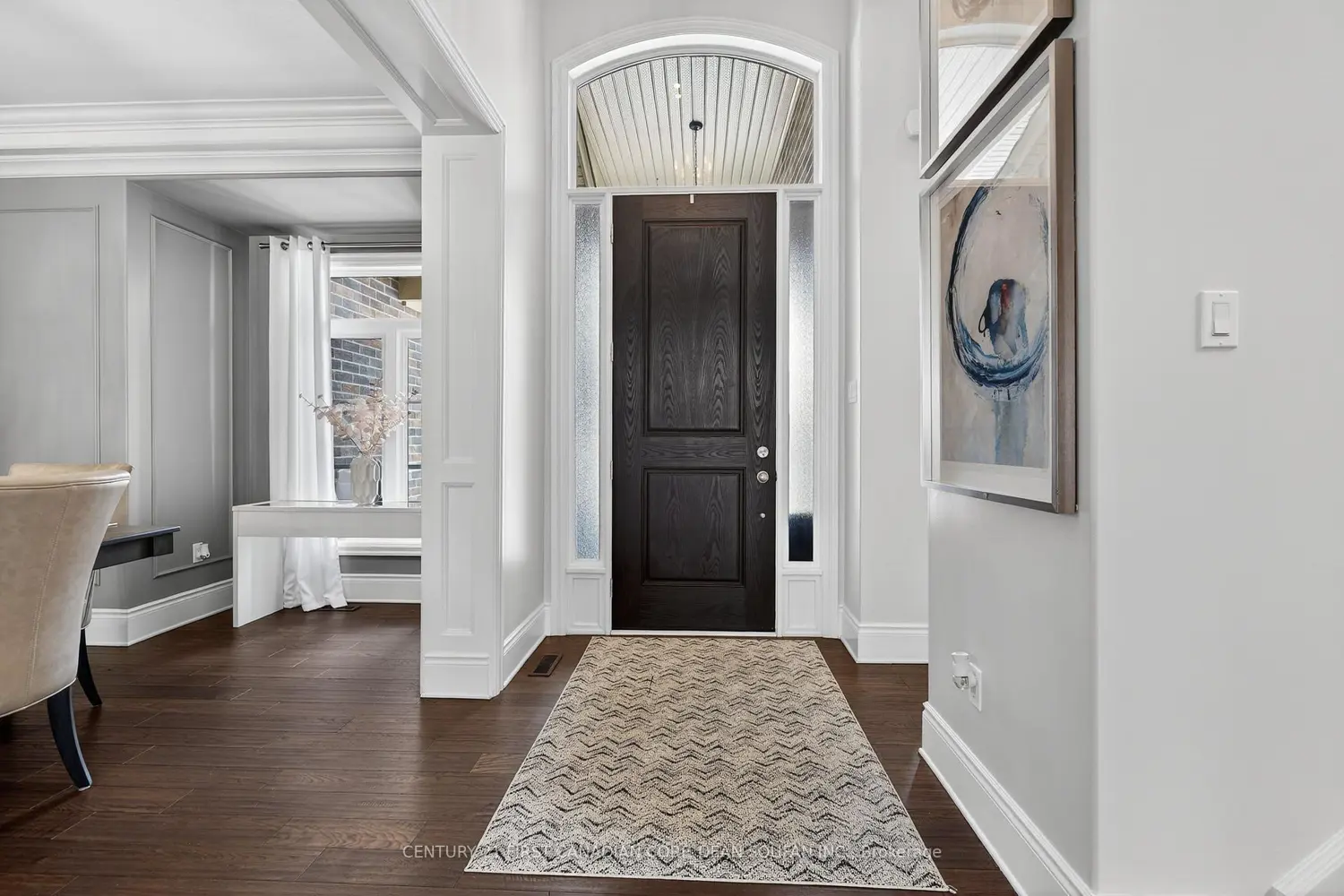 1042 Melsetter Way photo 3