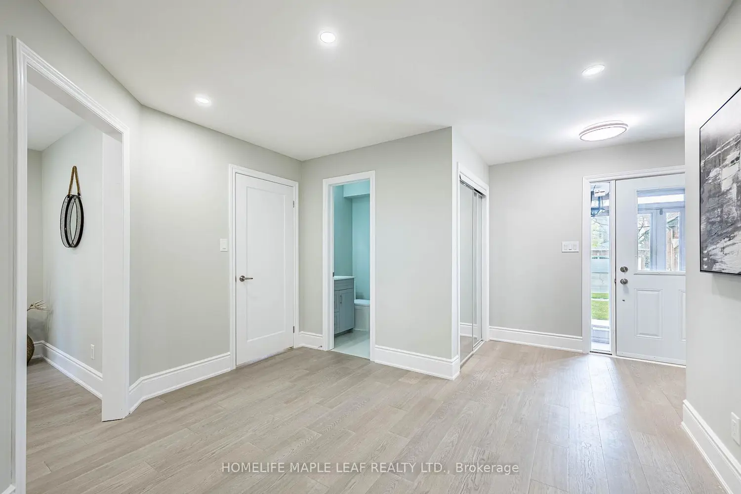 4799 Rathkeale Road photo 2