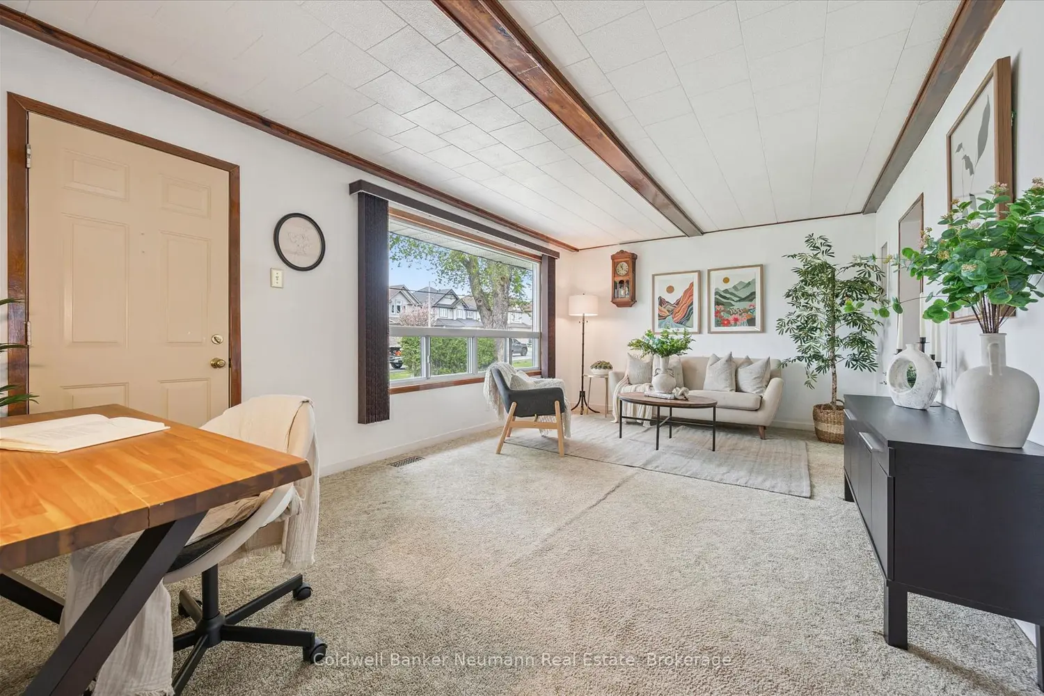 103 Cityview Drive photo 5
