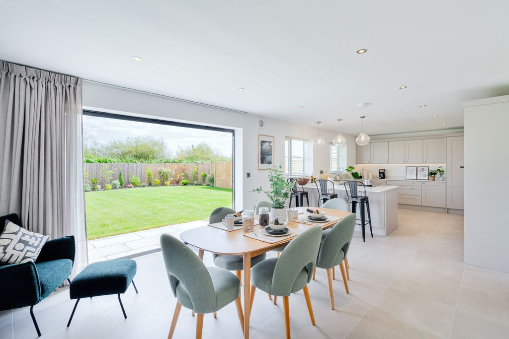 Additional image 3 of 5 bed detached house for salePlot 9, 13 Reed View, Hook DN14