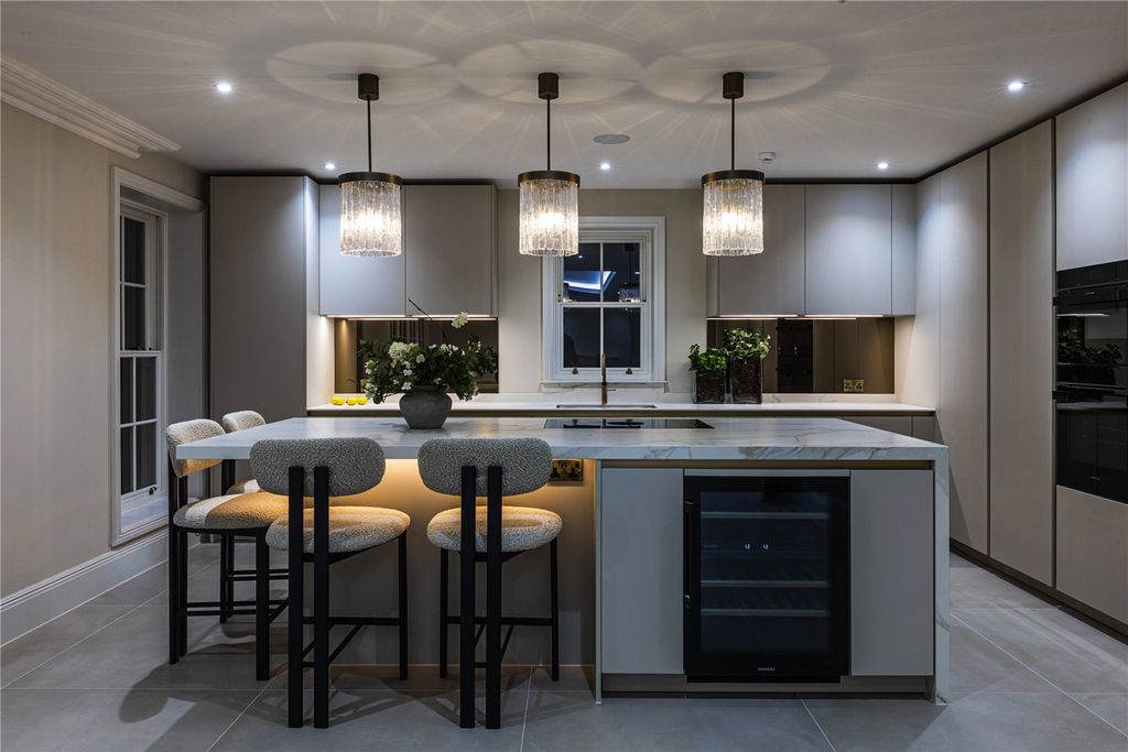 Additional image 4 of 5 bed detached house for saleWayneflete Tower Avenue, Esher KT10
