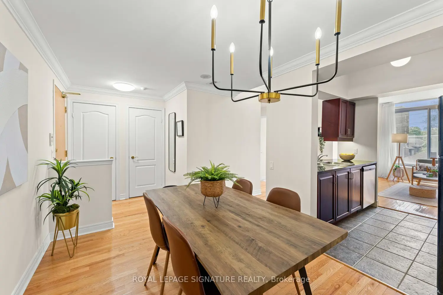 Additional image 3 of 2 Edith Drive 307