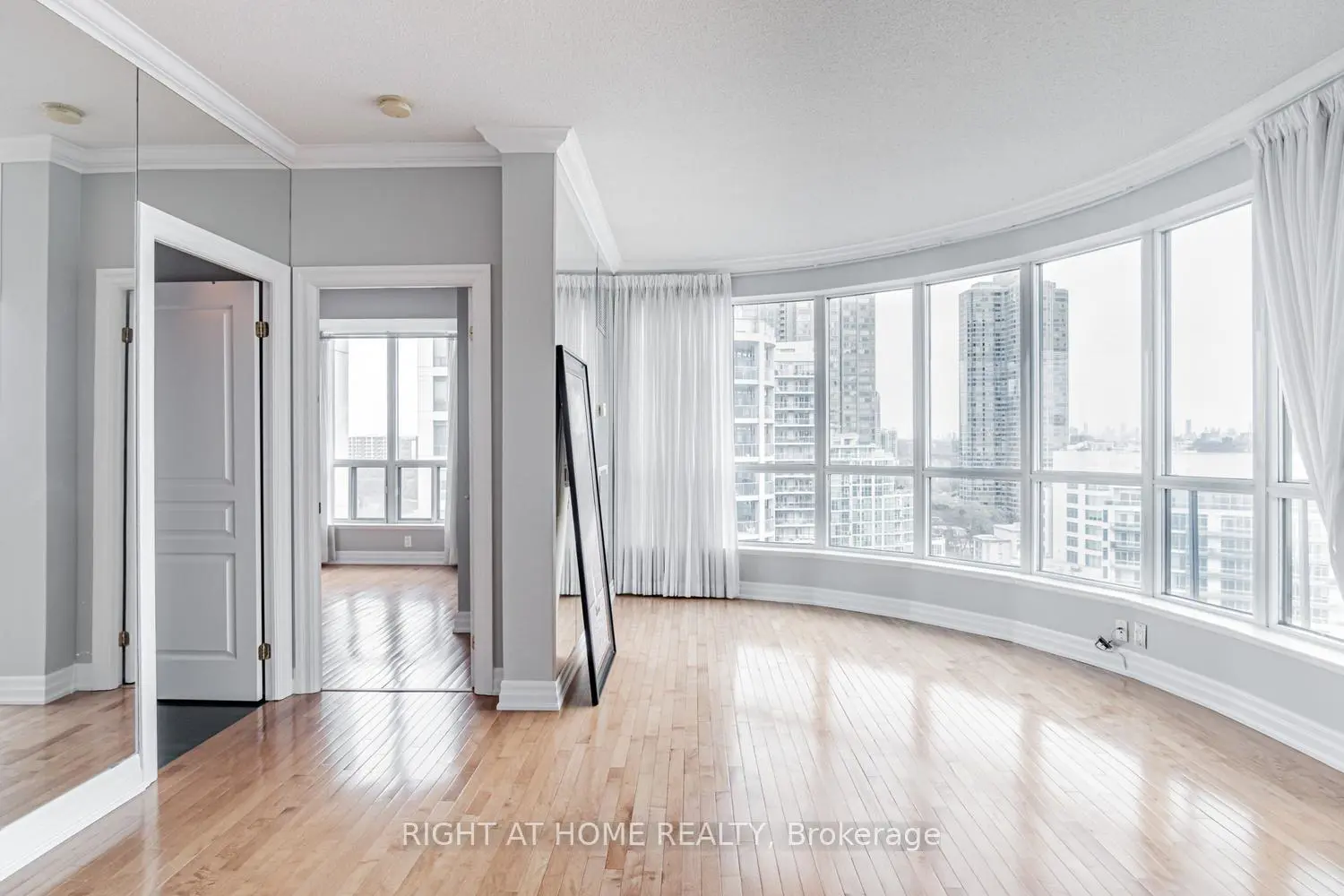 Additional image 17 of 2087 Lake Shore Boulevard 1503