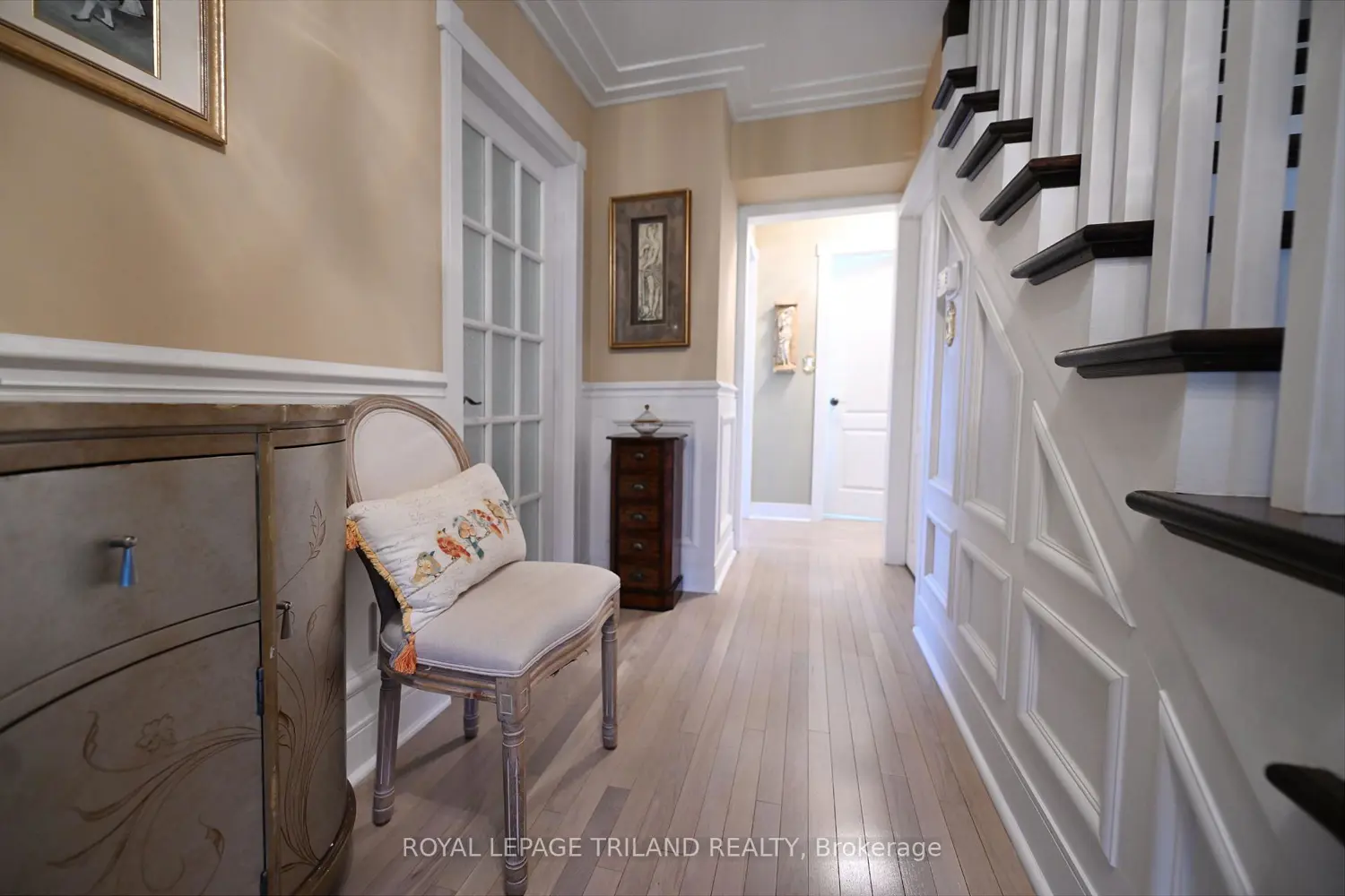 7570 Talbot Trail photo 4