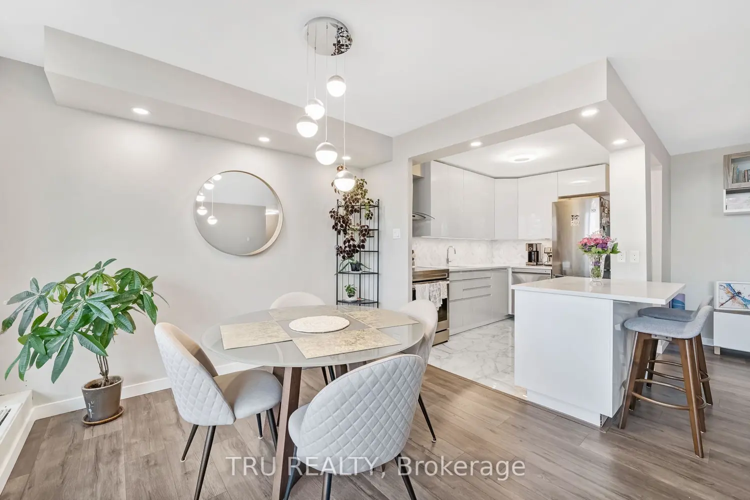 Additional image 5 of 2625 Regina Street 1504