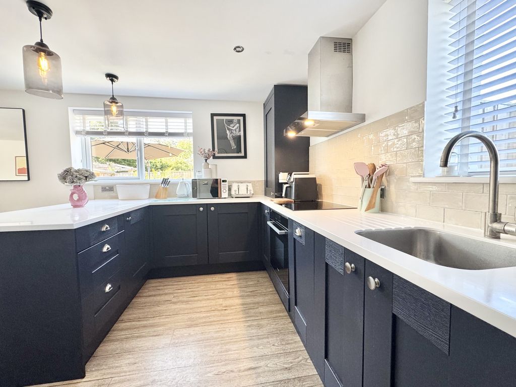 Additional image 6 of 2 bed maisonette for saleMeadows Way, Freshwater PO40
