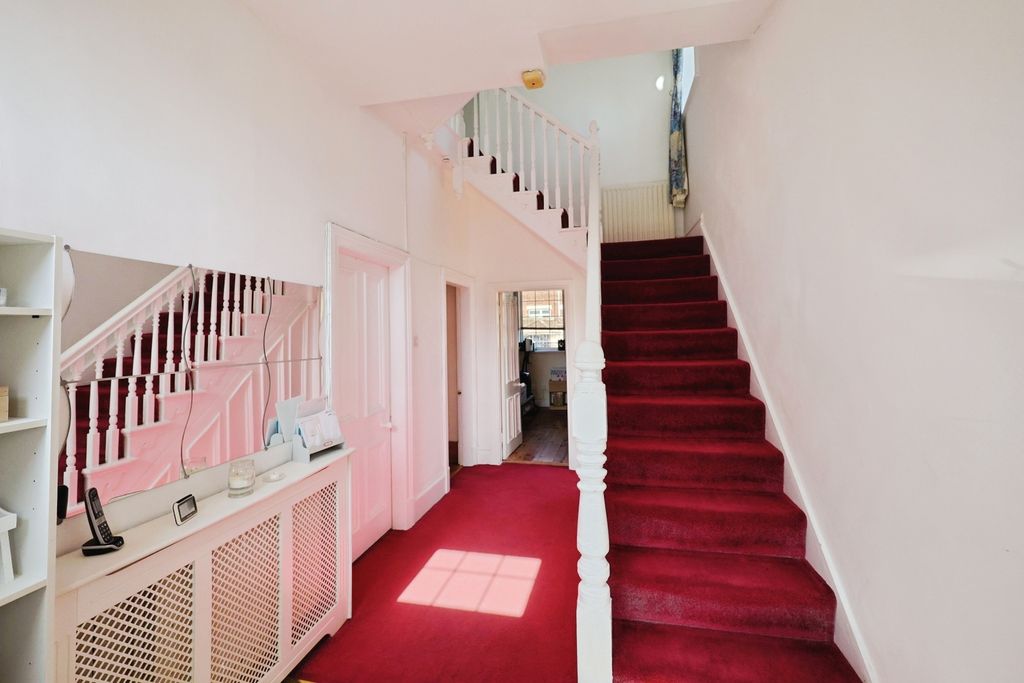 Additional image 2 of 6 bed end terrace house for saleThe Villas, Ferryhill DL17