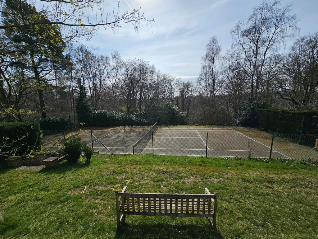 Additional image 36 of 6 bed detached house for saleSwifts Close, Moor Park, Farnham GU10