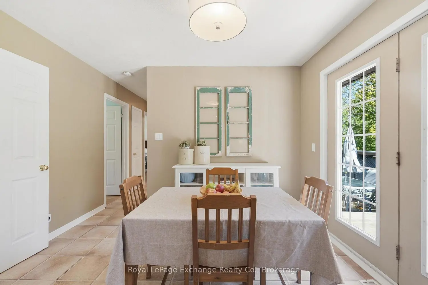609 Tuscarora Road photo 4