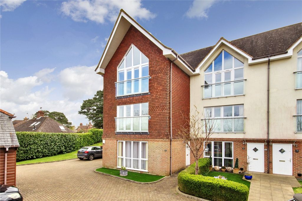 Additional image 16 of 4 bed end terrace house for saleThe Old Orchard, Burwash, Etchingham, East Sussex TN19