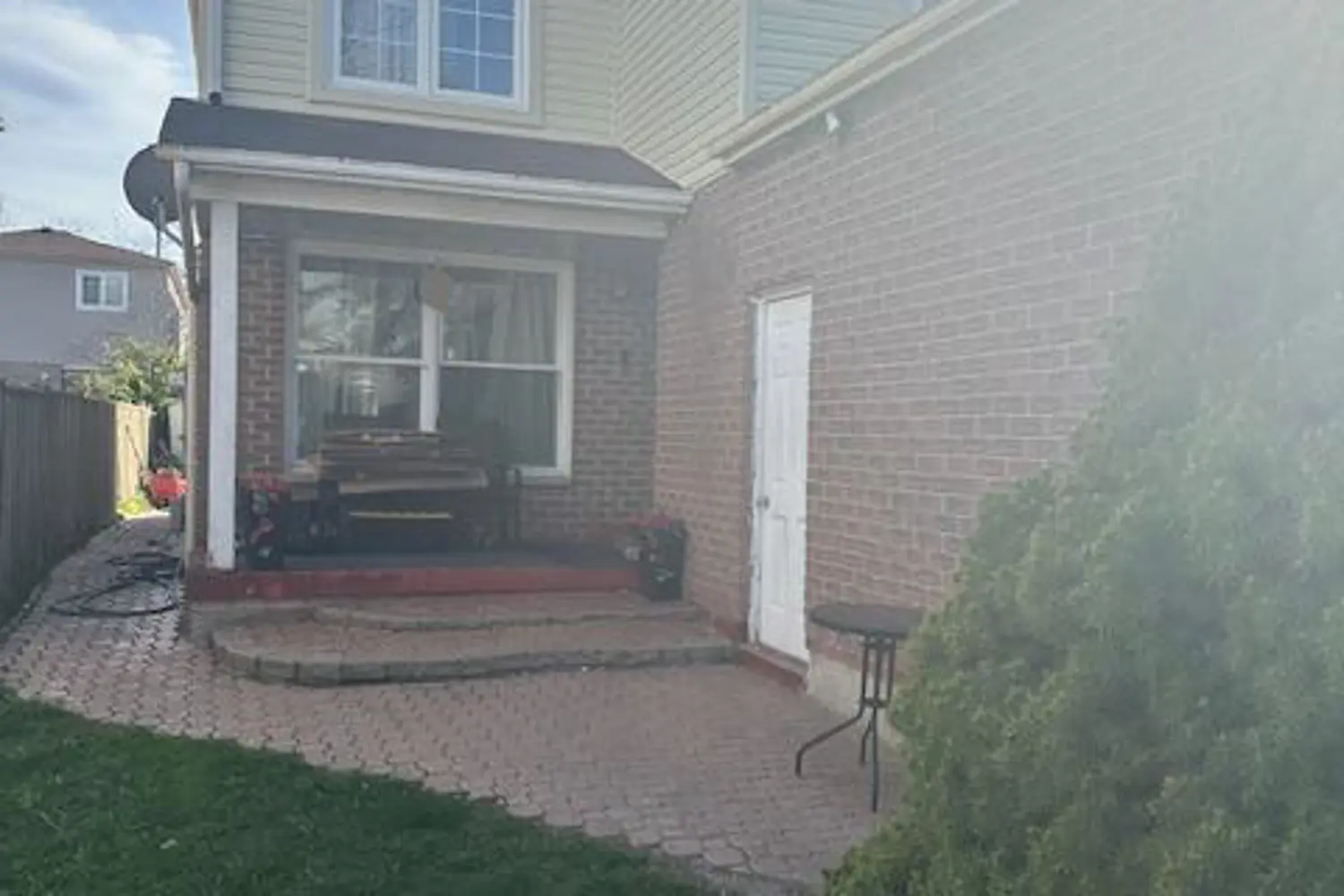 53 Lady Bower Crescent