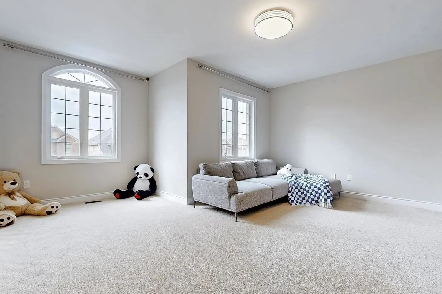 Additional image 15 of 124 Milby Crescent
