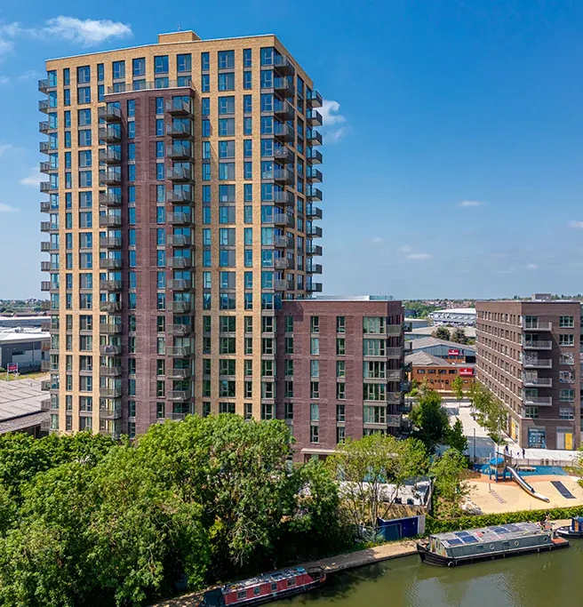2 bed flat for saleBakery Walk, Greenford UB6