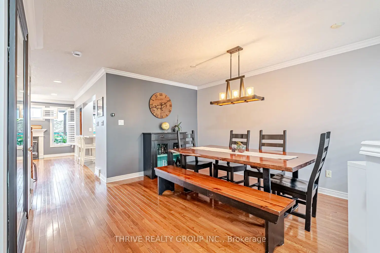 2374 Meadowgate Boulevard photo 3