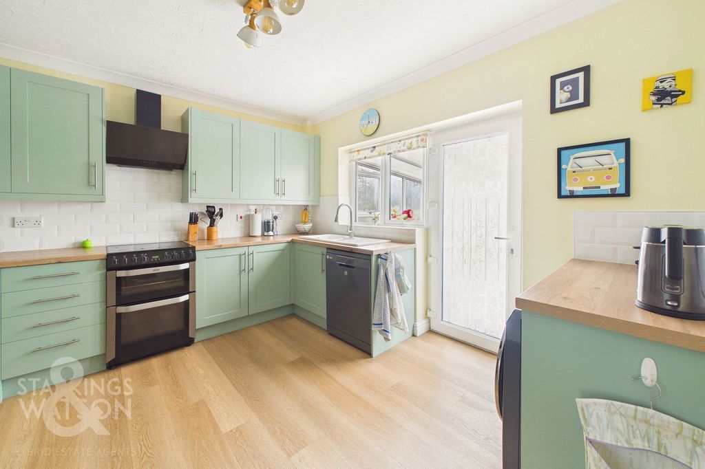 Additional image 5 of 2 bed detached bungalow for saleCranley Road, Eye IP23
