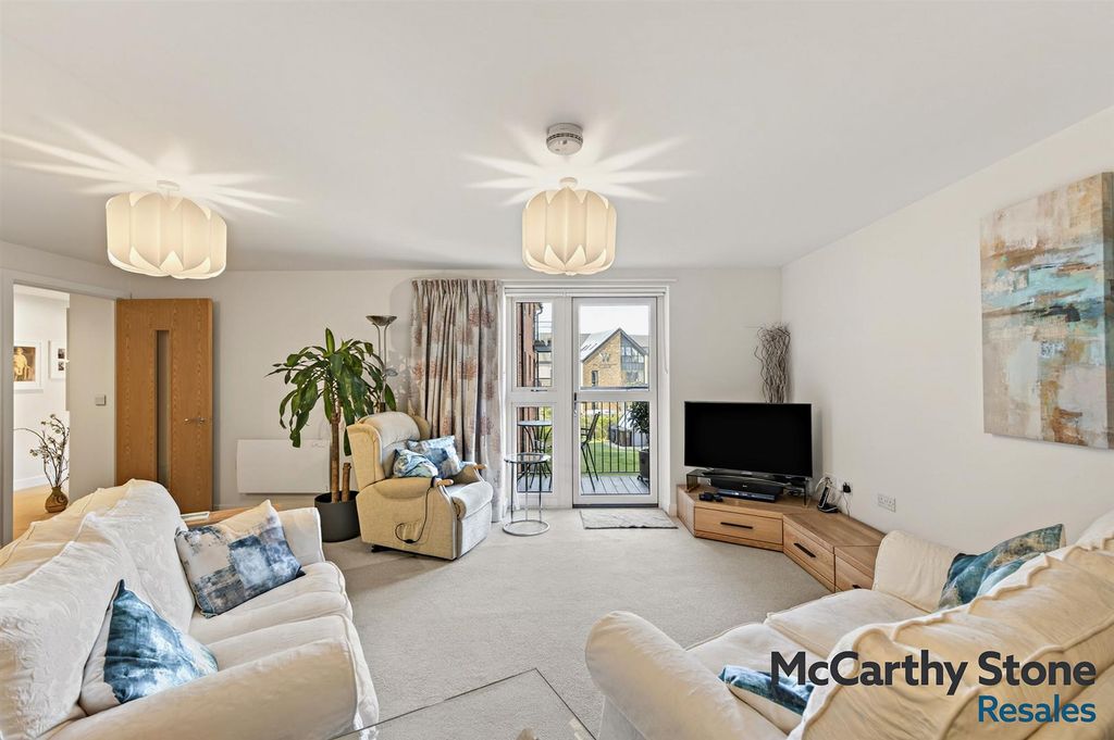 Additional image 3 of 2 bed flat for salePym Court Bewick Avenue, Topsham, Exeter EX3