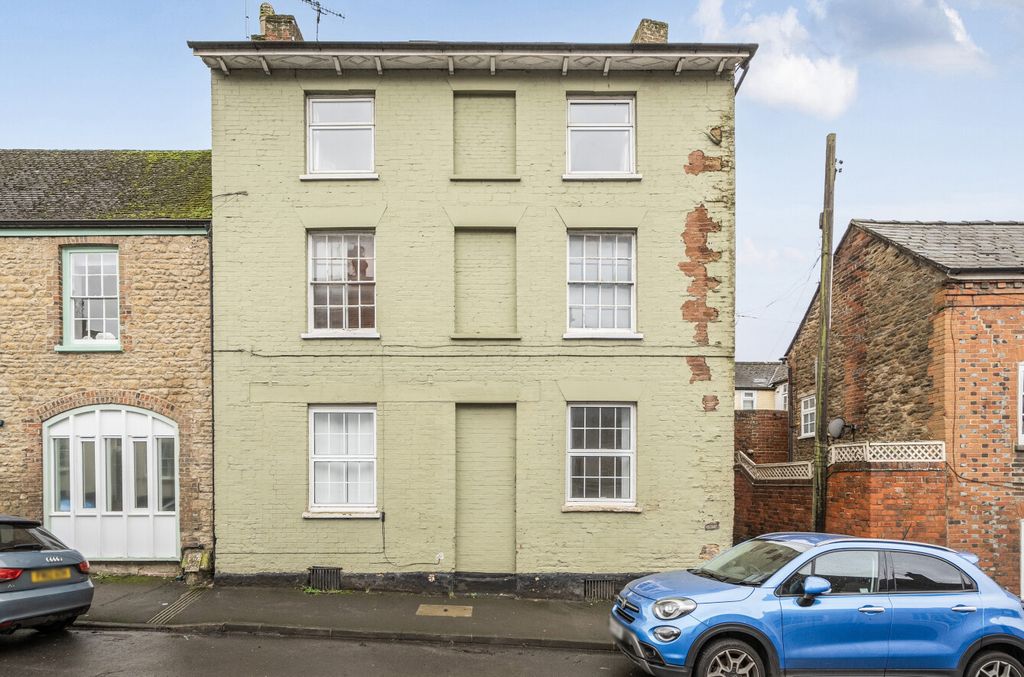 1 bed flat for saleLondon Street, Faringdon, Oxfordshire SN7