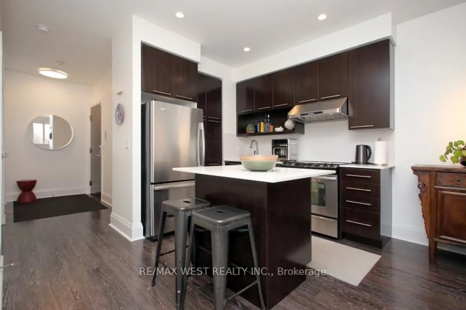 Additional image 8 of 100 Harrison Garden Boulevard 312