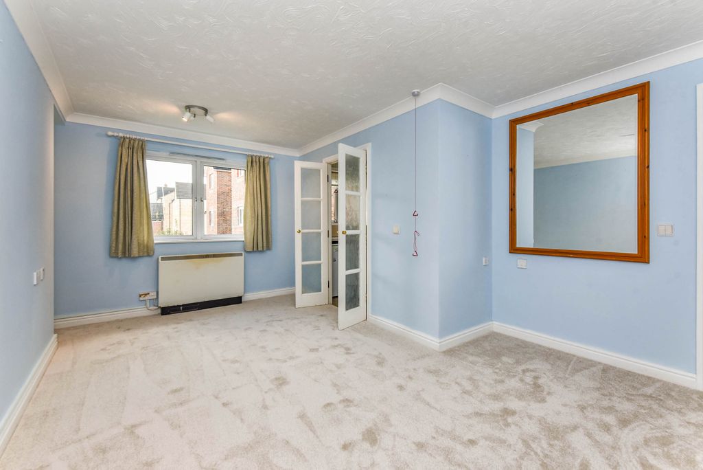 Additional image 3 of 1 bed flat for saleLongleat Court, Frome BA11