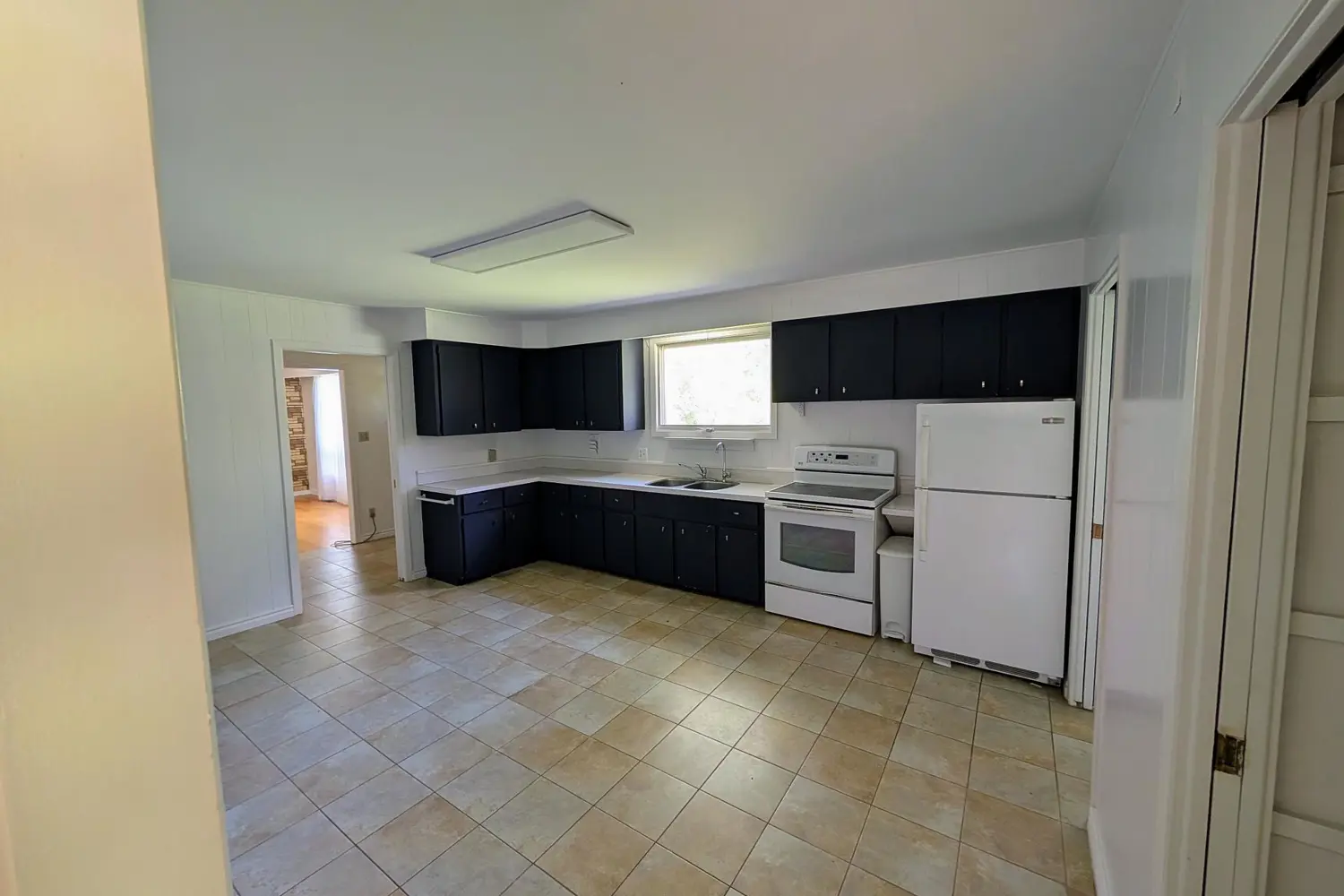 1636 Stagecoach Road photo 4