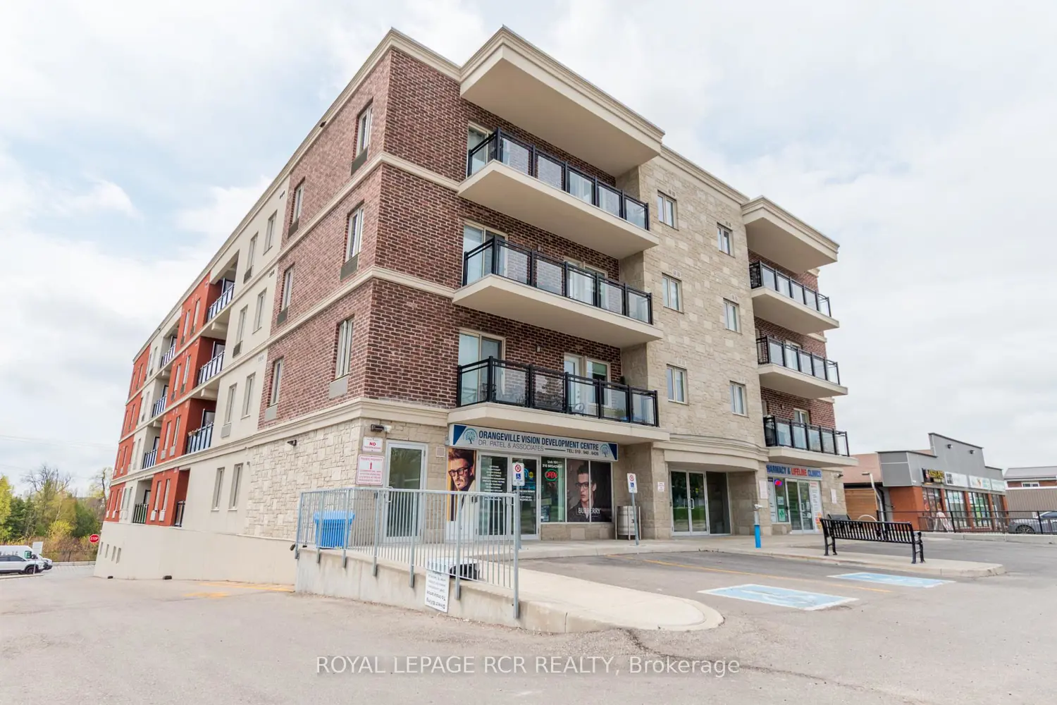 310 Broadway Avenue 309