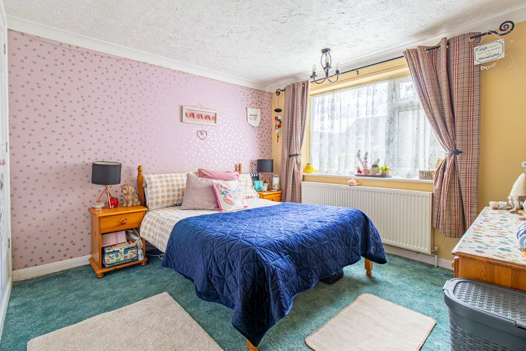 Additional image 20 of 4 bed detached bungalow for saleQueens Road, Fakenham NR21