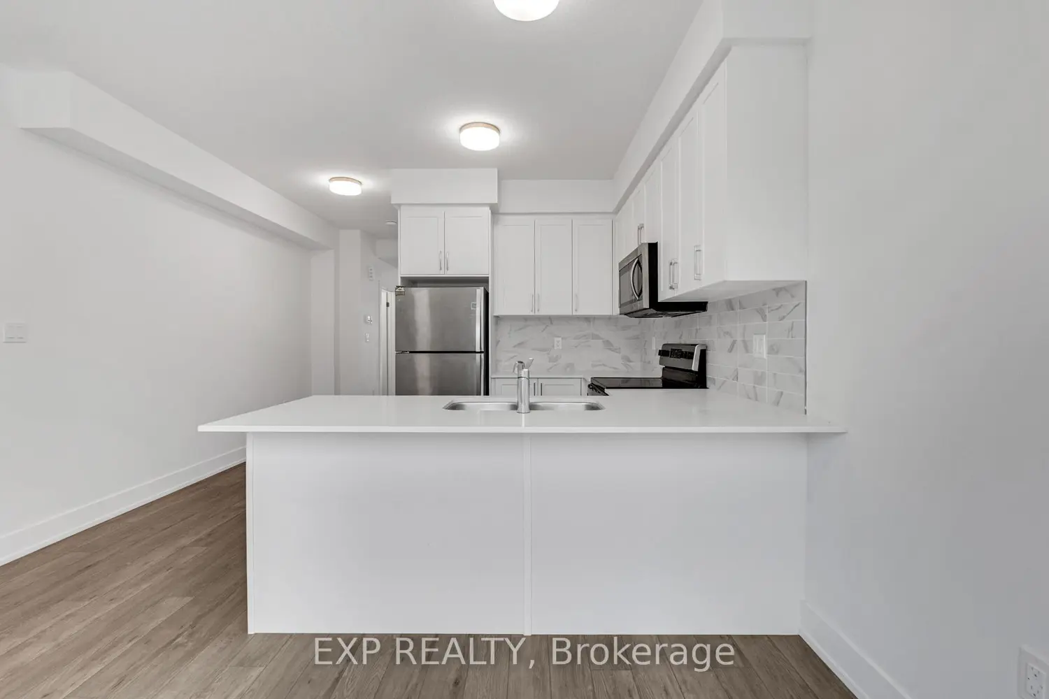 99 Roger Street 61 photo 5