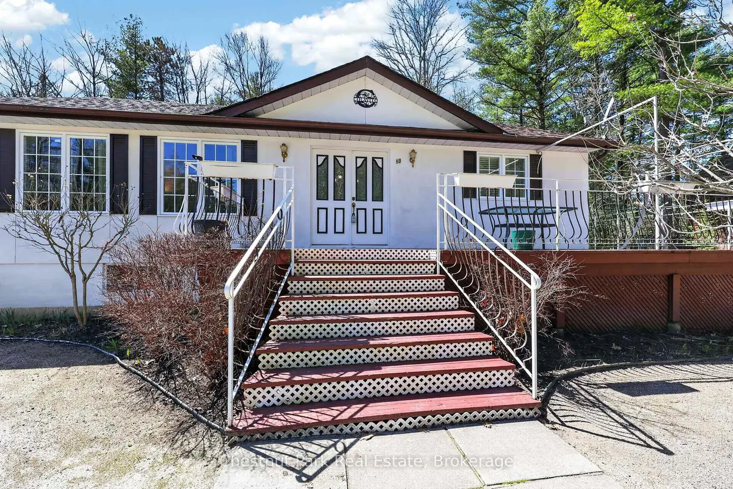 50 Vincent Circle photo 2