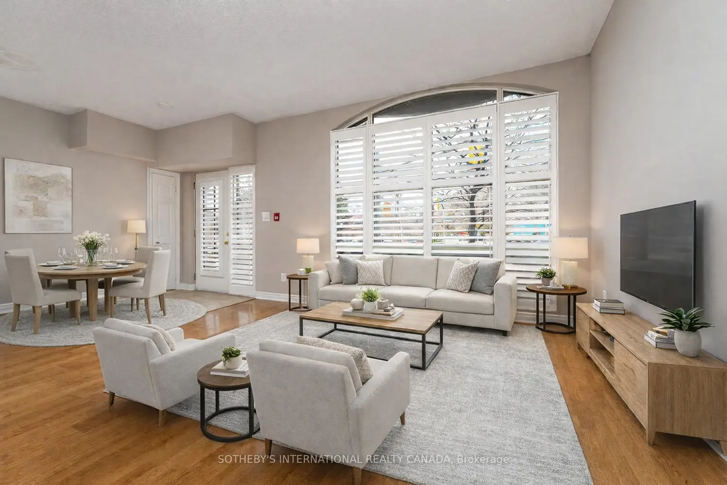 Additional image 3 of 3085 Bloor Street 108