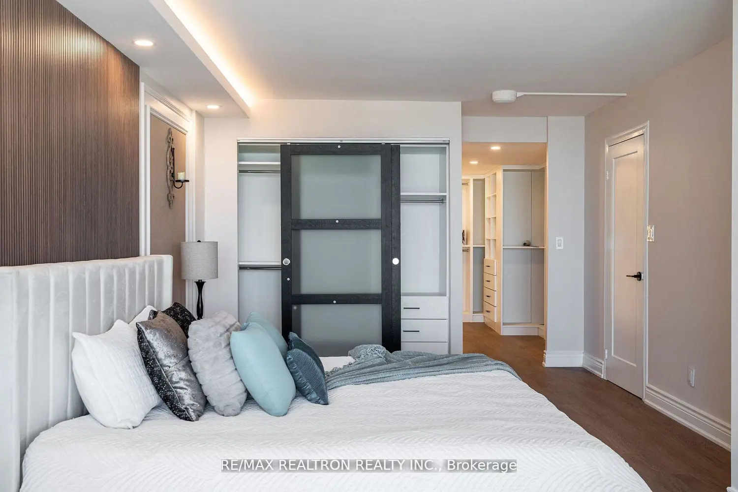 Additional image 19 of 1555 Finch Avenue 3002