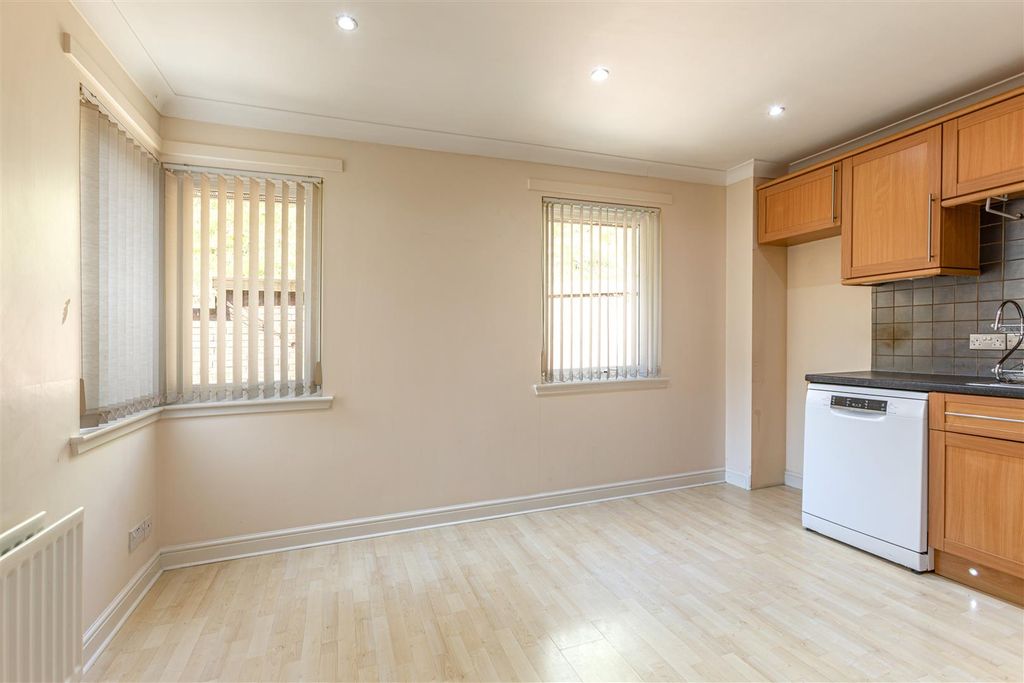 Additional image 8 of 4 bed property for sale19 Netherbank, Galashiels TD1