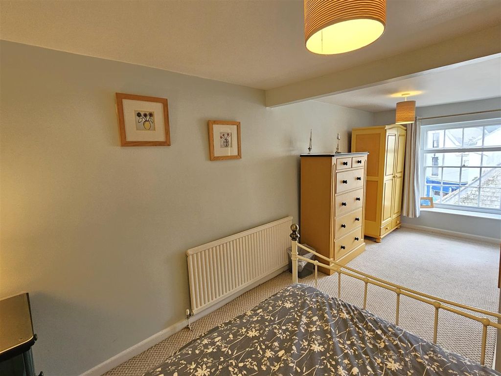 Additional image 16 of 3 bed maisonette for saleWebb Street, Fowey PL23