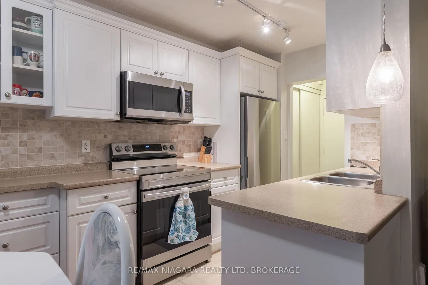 Additional image 6 of 6390 Huggins Street 209