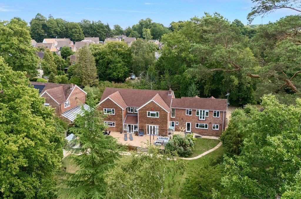 Additional image 3 of 6 bed detached house for saleGables Road, Church Crookham, Fleet, Hampshire GU52
